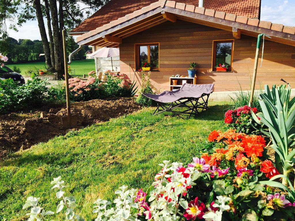 Gite Les Cigognes Orchamps-Vennes Quarto foto